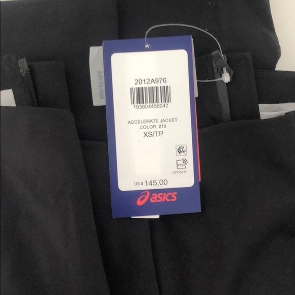 ASICS accelerate jacket - Picture 2 of 5